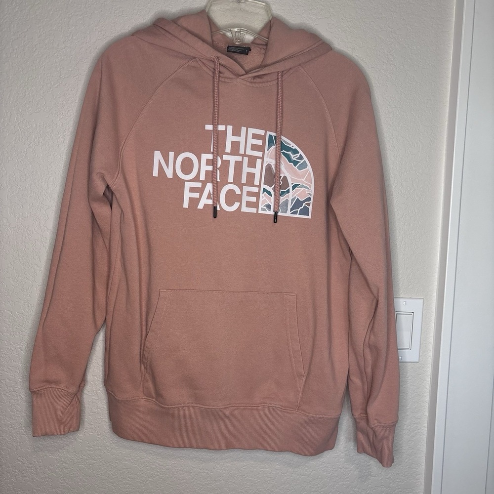 The North Face Women's Size Small Hoodie Dusty Pink‎ Logo Kangaroo Pocket